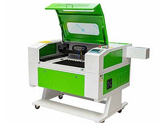 Сквозной стол