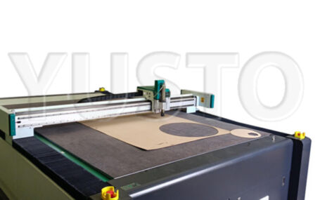 Планшетный режущий плоттер ProCut 1615 для раскроя листовых и рулонных материалов 