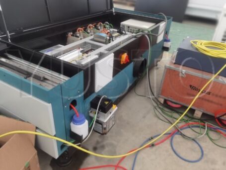 Лазерный станок по металлу Veno Lex 3015F 1500 Raycus BM109