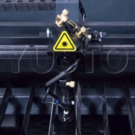 Лазерный гравировальный станок CO2 VENO 530 