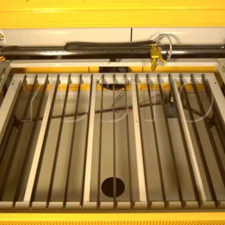 Универсальный лазерный станок CO2 KAMACH 6090