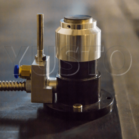 Фрезерный станок со сменой инструмента KAMACH 2040 ATC