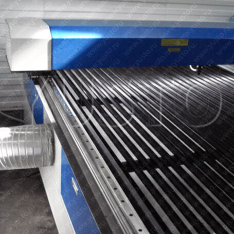 Широкоформатный лазерный станок KAMACH 1525 RFB