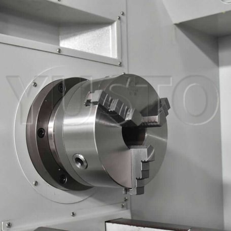 Токарный станок по металлу ЧПУ с горизонтальной станиной MetalTec CK 36x750 PRO  для металлобработки