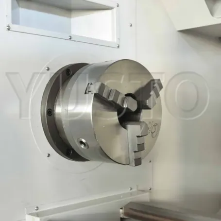 Токарный станок по металлу c ЧПУ с прямой станиной MetalTec CK 50x1000