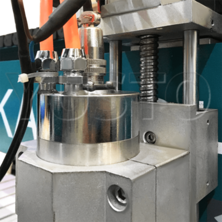 Настольный фрезерный станок ЧПУ KAMACH 6090T