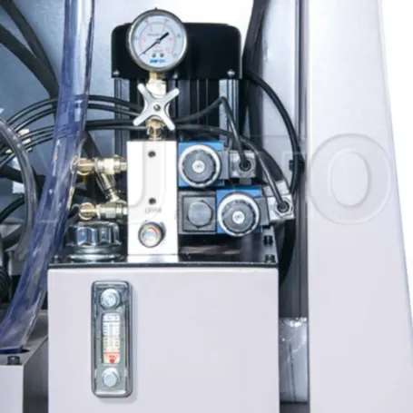 MetalTec BS 250SA Полуавтоматический ленточнопильный станок для резки металла