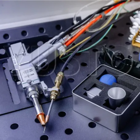 Ручной лазерный сварочный аппарат 2 кВт - MetalTec WL (сварка, резка, чистка)