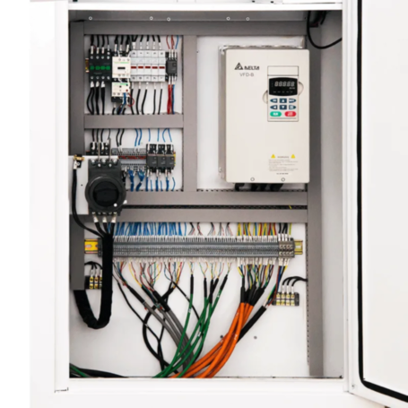 Деревообрабатывающий фрезерный станок со сменой инструмента VENO UC481-1325