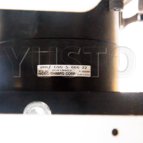 Деревообрабатывающий фрезерный станок со сменой инструмента VENO UC481-1325