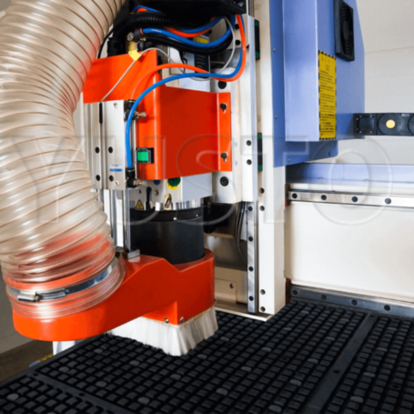 Фрезерный станок со сменой инструмента VENO UC481-1530