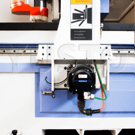 Фрезерный станок со сменой инструмента VENO UC481-2040