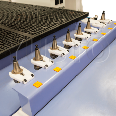 Фрезерный станок со сменой инструмента VENO UA481-1325-A4