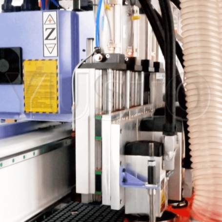 Четырехшпиндельный фрезерный станок 6,0 кВт и 2,2 кВт VENO K4 2040