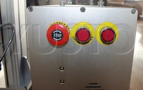 Лазерный маркер по металлу Kamach Fiber T450 с конвейерным столом