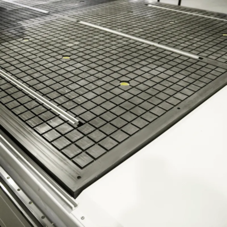 Четырехшпиндельный фрезерный станок с ЧПУ VENO K45MT1325-DT4 (1300x2500 мм, 4x4.5 кВт)