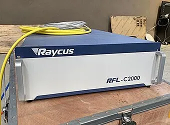 Лазерный источник Raycus